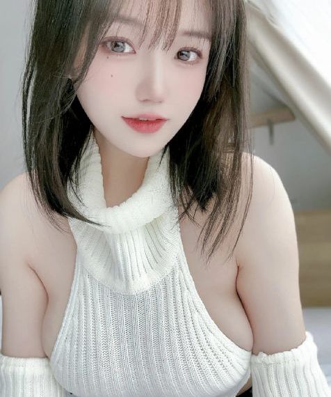 陈雅伦三级无删减版在线_短视频完整无删减版